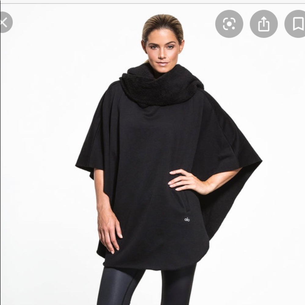 Alo yoga wrap poncho. Size: XS/S